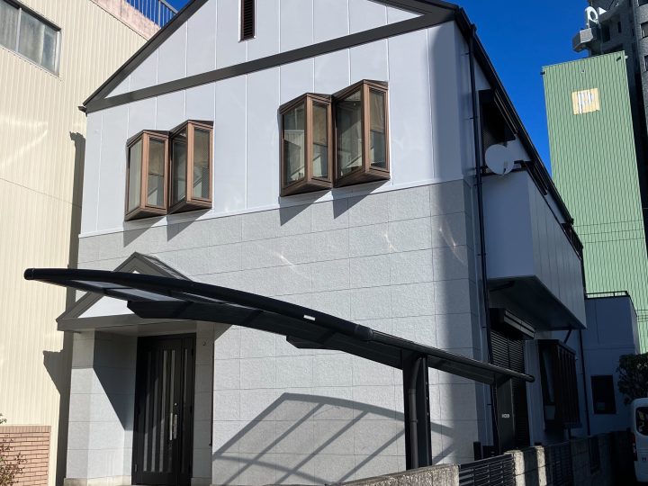 徳島市　東大工町　T様邸　屋根塗装　外壁塗装
